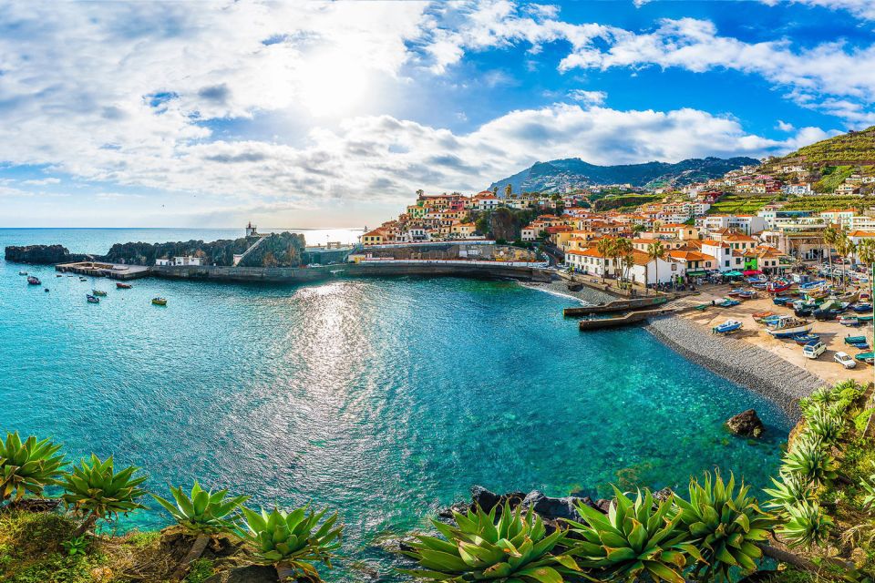 Madeira: Nuns Valley Half-Day Tour - Why Nuns Valley and Câmara de Lobos fit so well in 3.5 hours