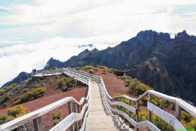 Madeira: Pico Arieiro to Pico Ruivo Hike - Coffee and altitude at Pico do Arieiro: your warm-up phase