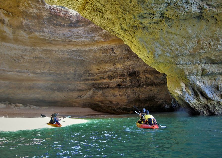 Portimão: Kayak Tour of Benagil Caves - Alfanzina Lighthouse and the coastline scouting