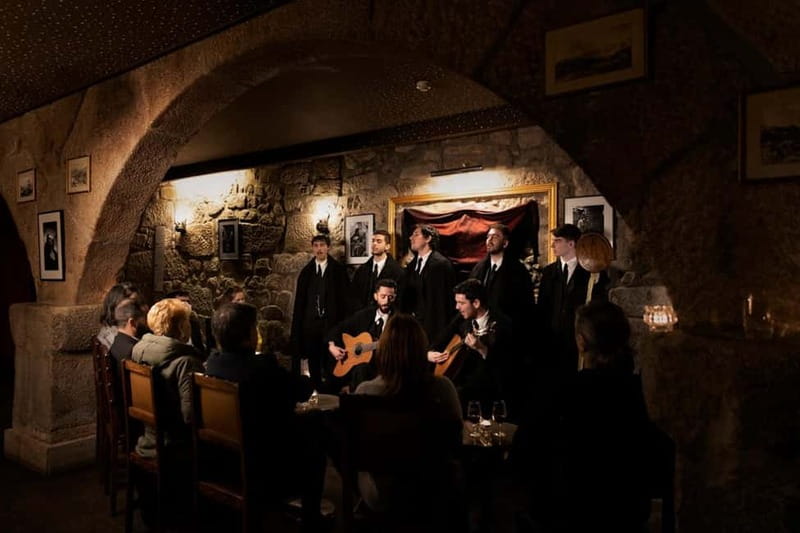 Porto: An Intimate Fado Show in a Historical Tavern - Key reasons this Porto fado show earns its reputation