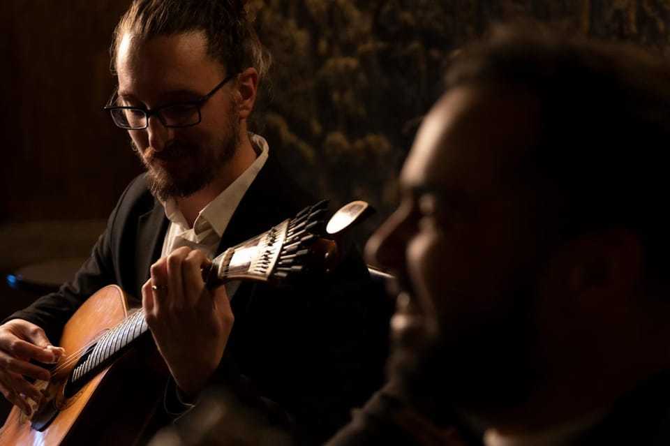 Porto: An Intimate Fado Show in a Historical Tavern - Sound Without Microphones: Why It Feels So Real