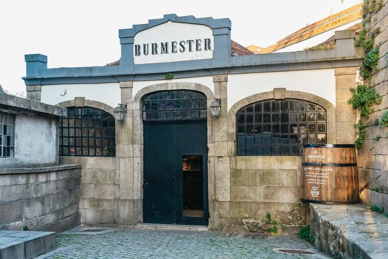 Porto: Bridges Cruise & Sunset & Port Wine Cellar Option - Is this cruise worth it for your travel style?
