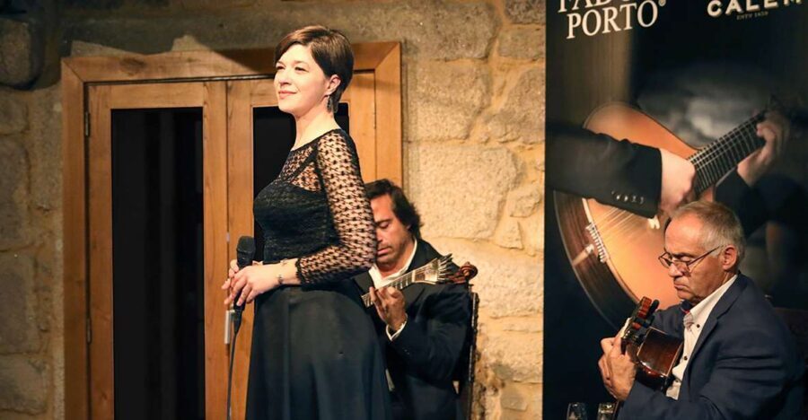Porto: Cálem Cellar Tour, Fado Show & Wine Tasting - FAQ