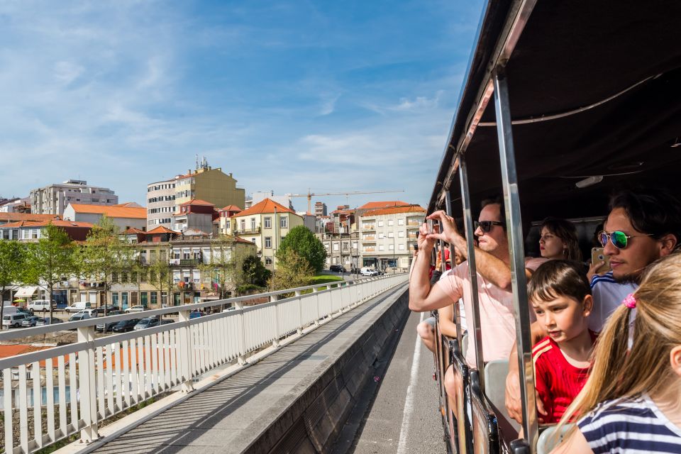Porto: City Train Tour, River Cruise & Wine Cellar - Porto on Rails: Landmarks You’ll See (and the Reality of Cobbles)