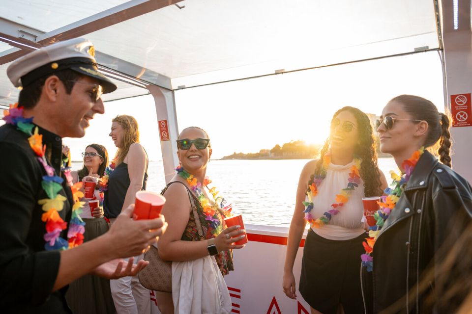 Porto: Douro River Party Boat with Sunset Option & 6 Bridges - Key things I’d mark on your Porto map
