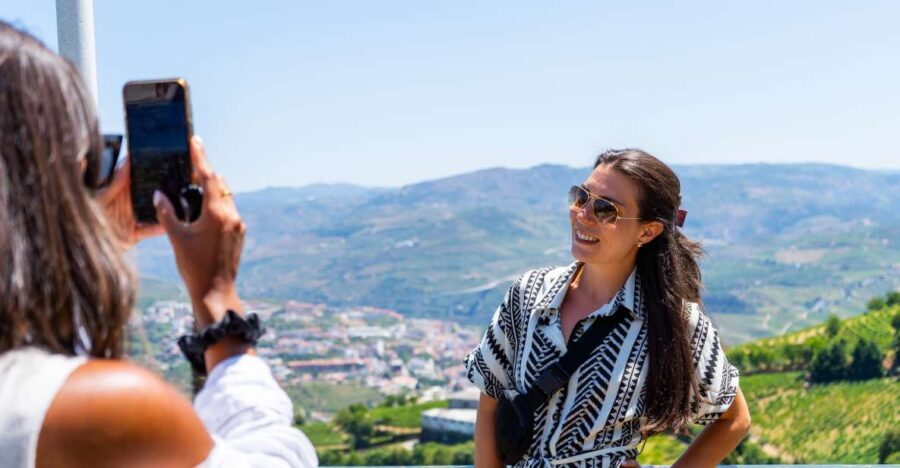 Porto: Douro Valley Tour with Lunch, Boat Cruise & Tastings - Key things that make this Douro tour worth your time