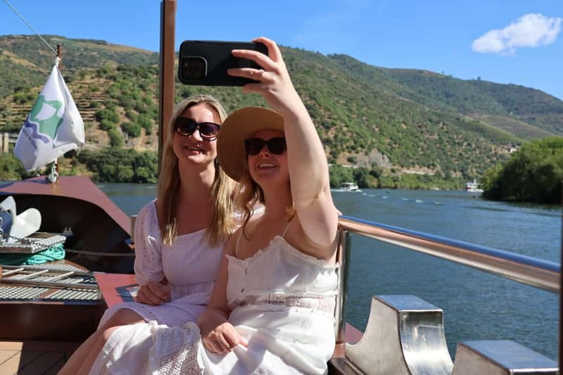 Porto: Douro Valley Wine Tour with Tastings, Lunch & Cruise - Porto to the Douro: Why the N323 and N222 Roads Matter
