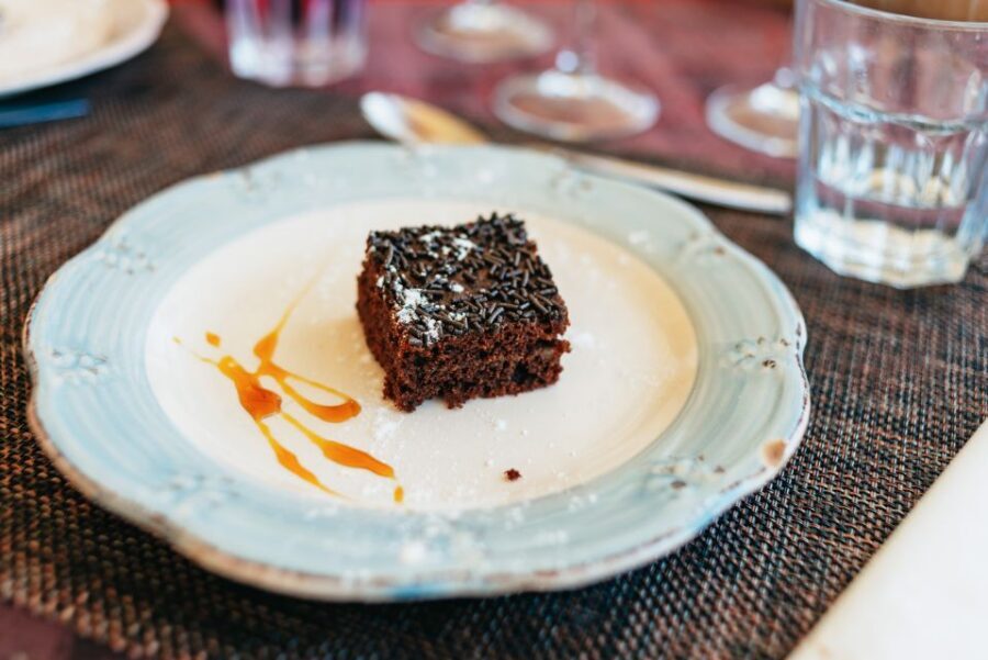 Porto: Douro Valley with Winery Lunch, Tastings & Cruise - The family wine estate: tastings and the vineyard lunch that anchors the day