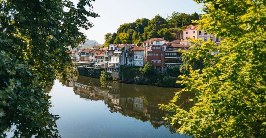 Porto: Douro Valley with Winery Lunch, Tastings & Cruise - The N222 return drive to Porto: the scenic finale