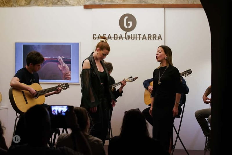 Porto: Fado & Port Wine in Traditional Portuguese Music Shop - Who performs and why that can matter for you