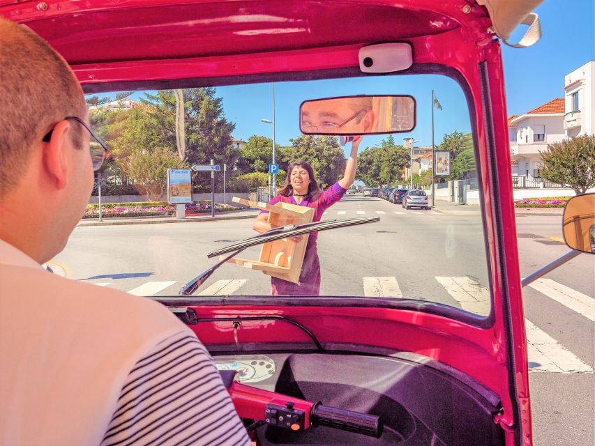 Porto: Guided Tuk Tuk Tour - Tuk tuk practicalities: seats, bumpy streets, and how to prep