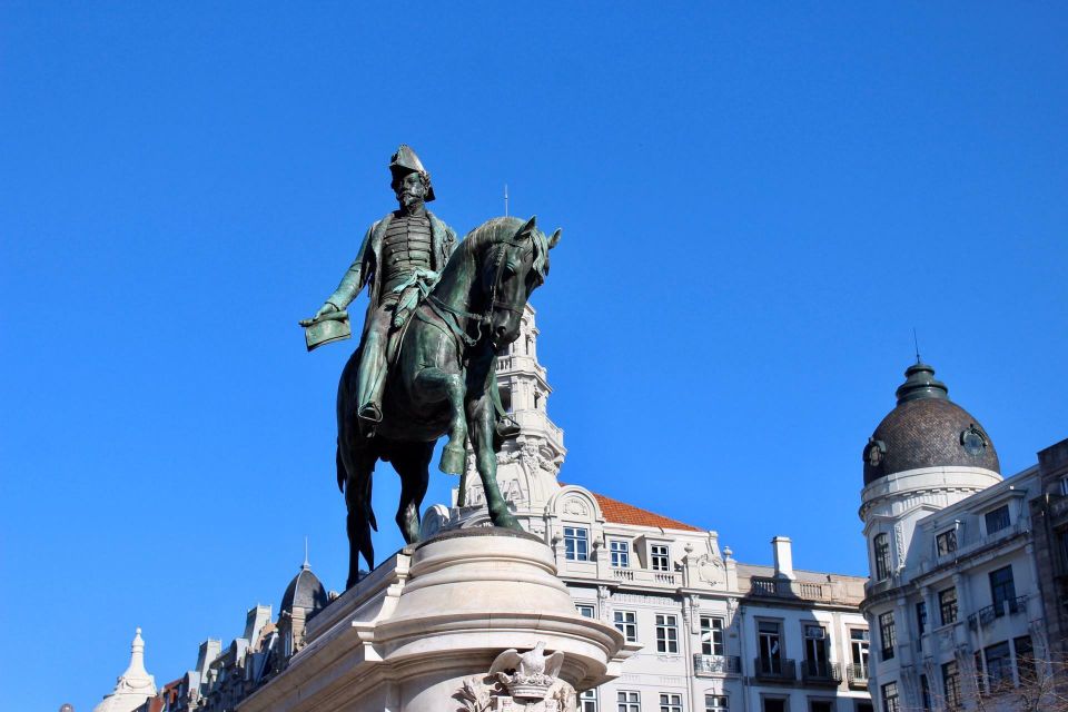 Porto: Historic City Center Walking Tour - Cordoaria’s Garden: a brief pause that makes the walk better