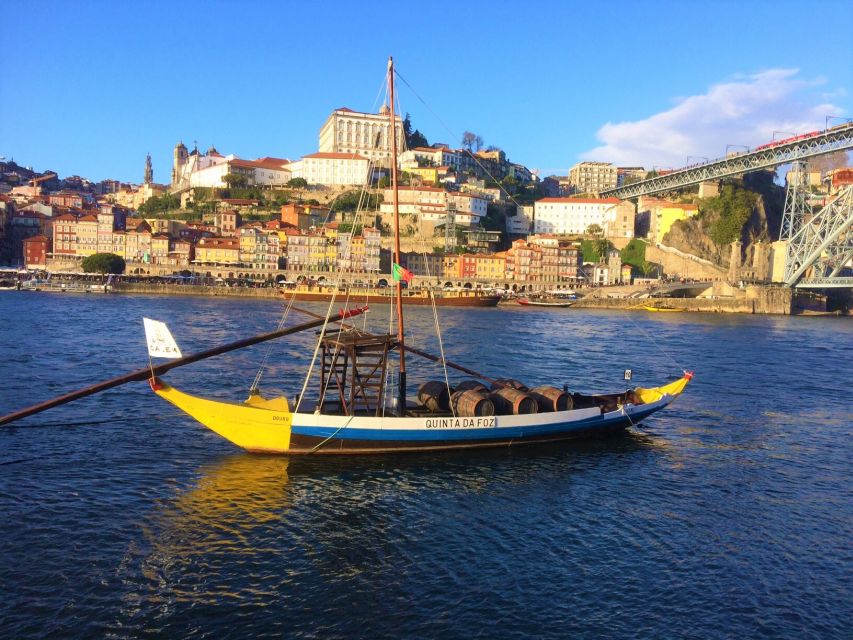 Porto: Historic City Center Walking Tour - Starting at the Sé Cathedral area: your route’s anchor