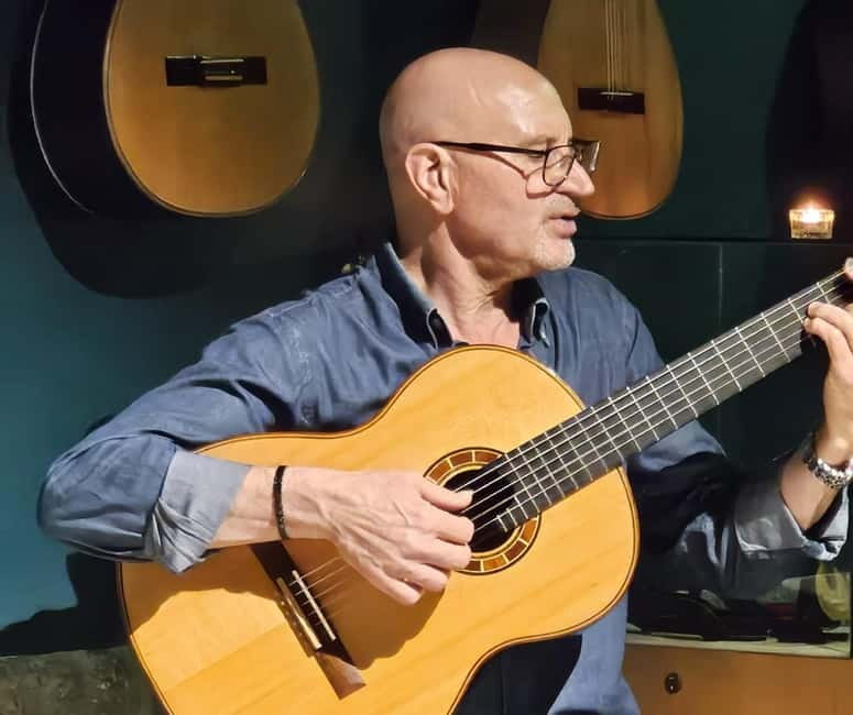 Porto: Intimate Fado Show & Port Wine in Trindade Noble Hall - What Happens During the 1-Hour Show (and Why It’s Not Too Much)