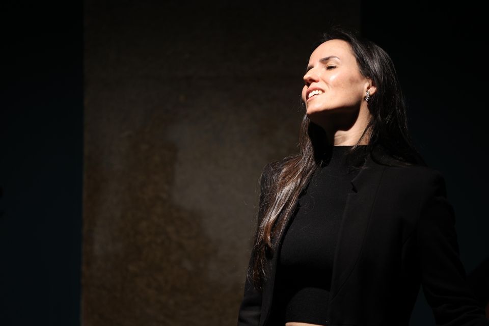 Porto: Intimate Fado Show & Port Wine in Trindade Noble Hall - The Port Wine Part: A Simple Tasting You Actually Choose
