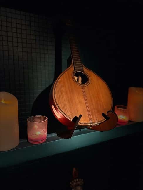 Porto: Intimate Fado Show & Port Wine in Trindade Noble Hall - Who Should Book This Fado and Port Show
