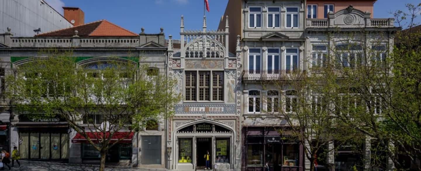 Porto: Livraria Lello Entry Ticket & Foundation Option - Timed Entry Rules and How to Keep Your Visit Calm