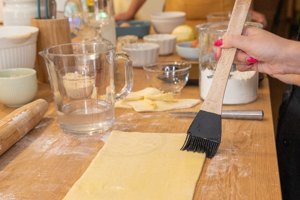 Porto: Pastel de Nata Cooking Class with Grandma's Recipe - Price and Value: Is $33 Worth 2 Hours of Baking in Porto?