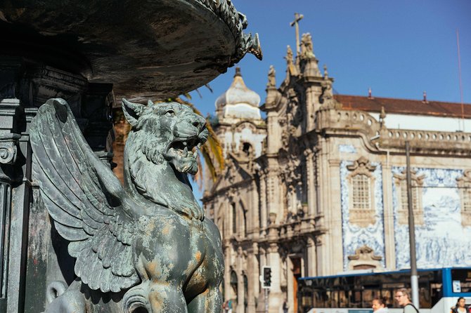 Porto PRIVATE TOUR With Locals: Highlights & Hidden Gems - Why this Porto private tour format feels worth it