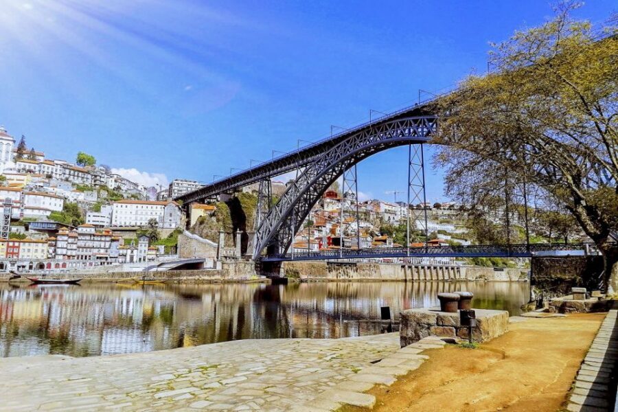 Porto: Six Bridges Cruise - A Quick Douro Reset on a Classic Rabelo Boat