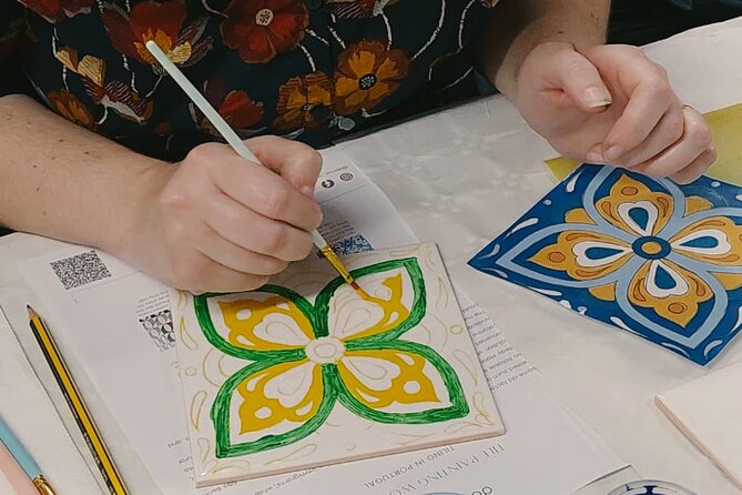 Porto: Tile Painting Workshop with Porto Wine - Sé do Porto - Porto’s Azulejo Tradition, Explained Like a Story