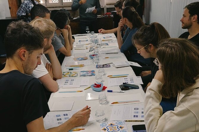 Porto: Tile Painting Workshop with Porto Wine - Sé do Porto - Choosing Your Pattern: Classic Designs or Your Own Twist