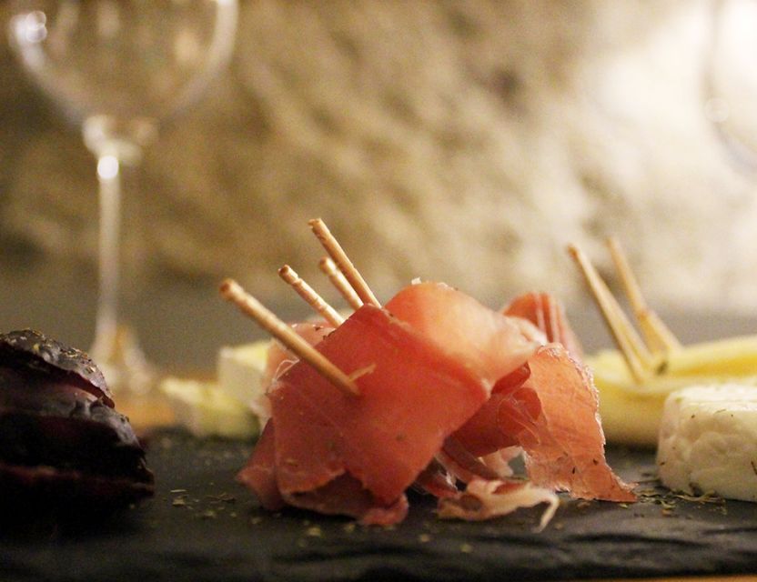 Porto: Wine Tasting with Tapas Walking Tour - Should you book Porto: Wine Tasting with Tapas Walking Tour?