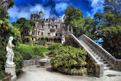Sintra, Pena Palace and Quinta da Regaleira from Lisbon - Meeting point, group size, and what that means for your day